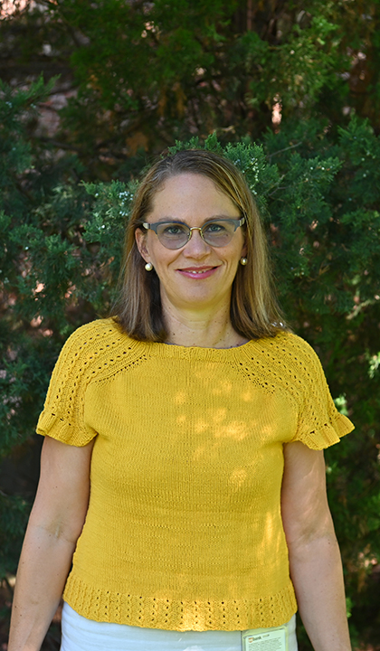 Headshot of Evelyn Meyer