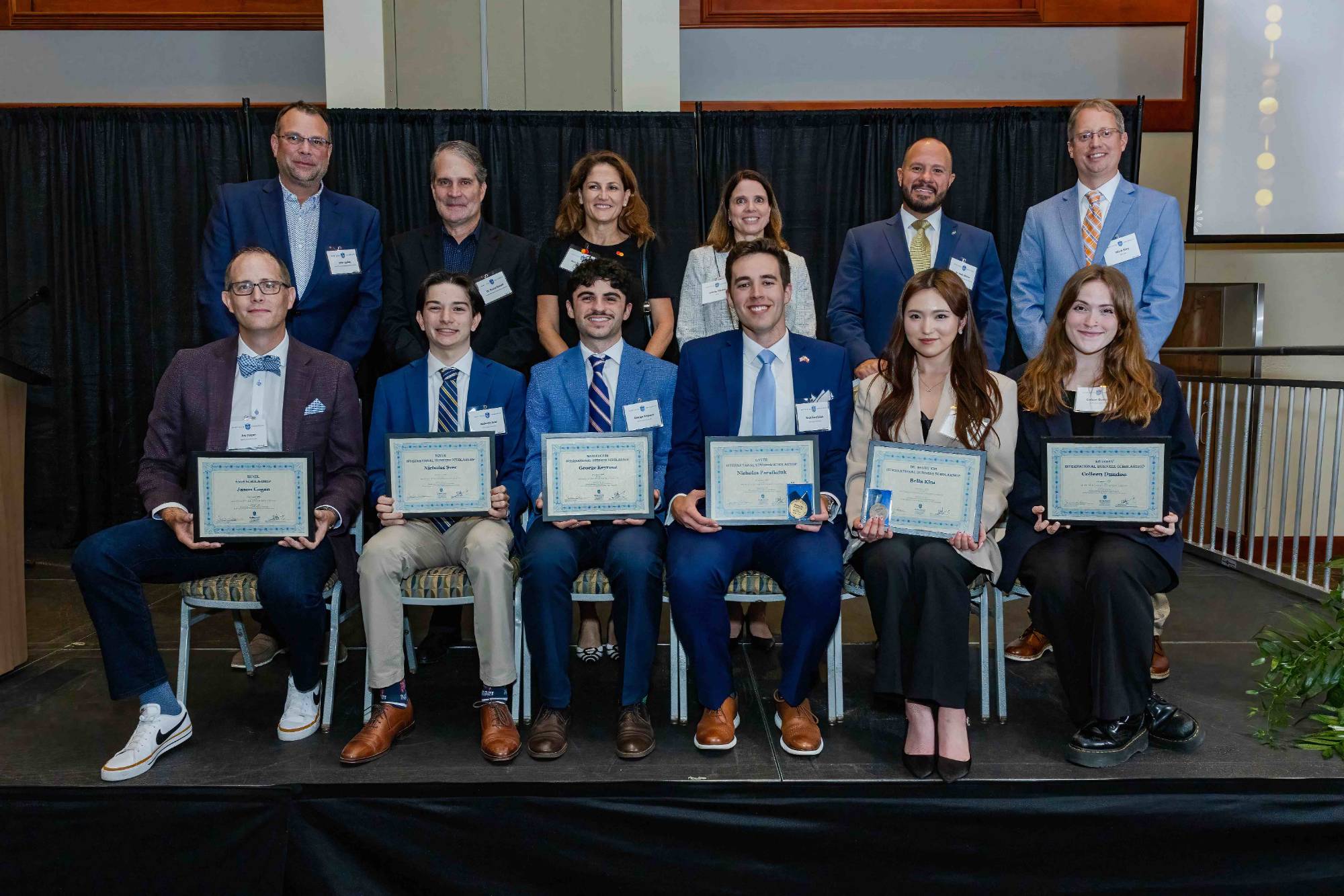 2025 International Business Awards Honorees 2025 International Business Awards Honorees Pose On Stage for a Group Photo with their Awards