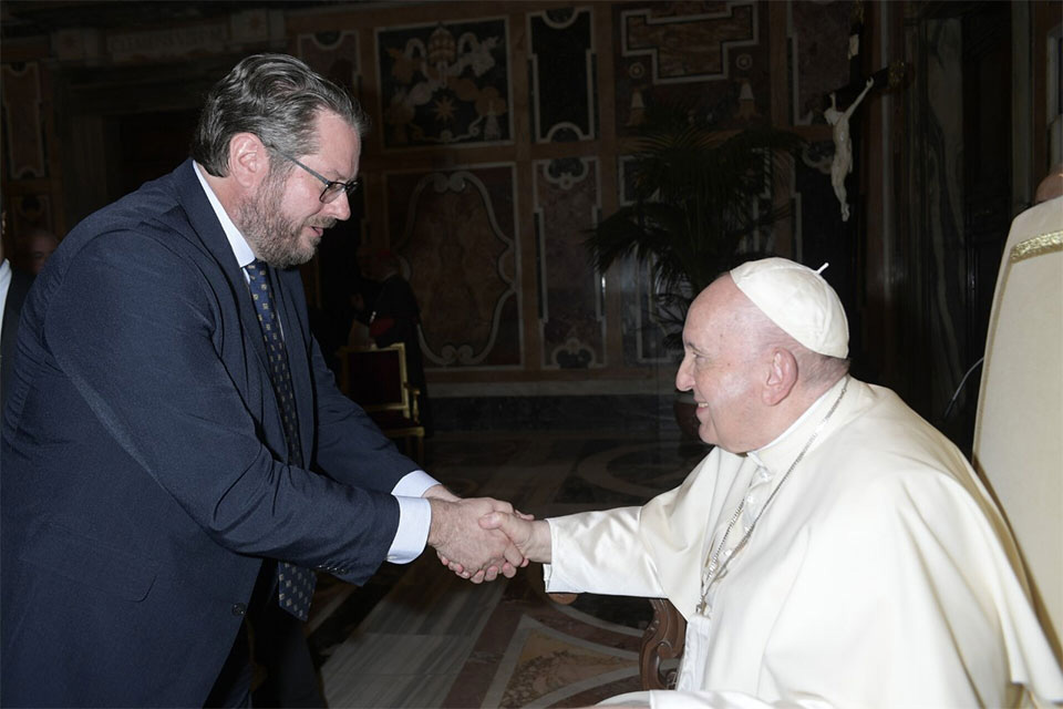 Jason Eberl with Pope Francis